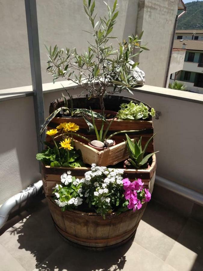 Apartament Via Ziino 70 Oliveri Zewnętrze zdjęcie